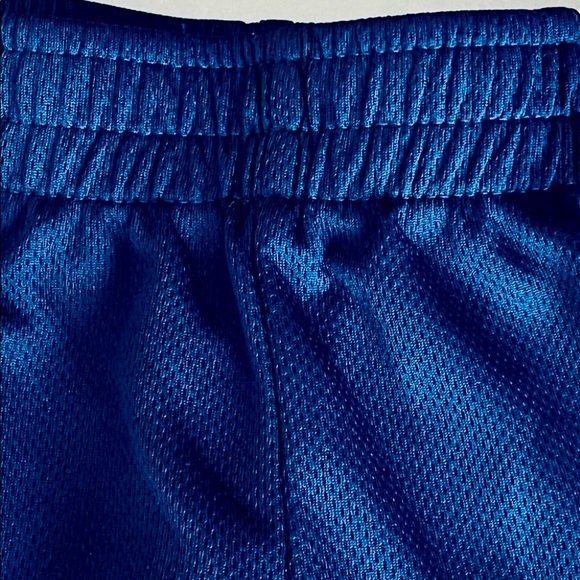 Boys Nike Shorts - Picture 6 of 8